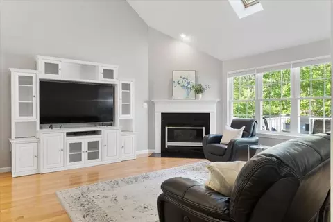 Living - 29 Coldspring Dr #A, Sutton, MA 01590 photo 1 of 3