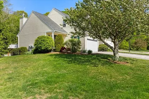 Exterior - 29 Coldspring Dr #A, Sutton, MA 01590 photo 1 of 7
