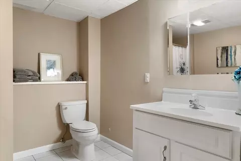 Bath - 29 Coldspring Dr #A, Sutton, MA 01590 photo 3 of 4