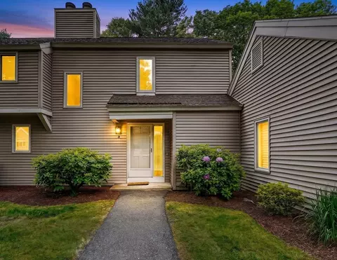 2 Daybreak #2, Wayland, MA 01778