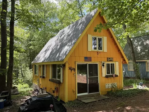 2 Holly Cir #2, Barre, MA 01005