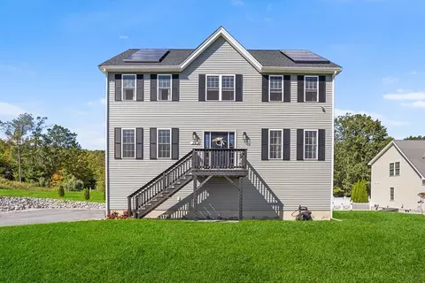 39 Hycrest Rd, Charlton, MA 01507