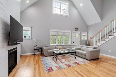 Living - 5 Baldwin Ct #5, Harvard, MA 01451 photo 1 of 2