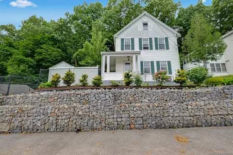 214 Canton St, Fitchburg, MA 01420