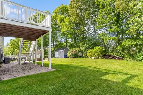 Exterior - 1084 Laurel St, Fall River, MA 02721 photo 7 of 7