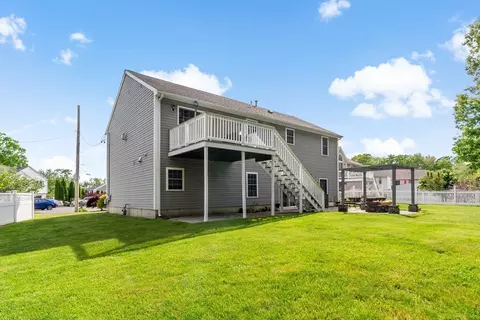 Exterior - 1084 Laurel St, Fall River, MA 02721 photo 6 of 7