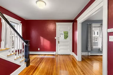 83 Dartmouth St, Everett, MA 02149 photo 5