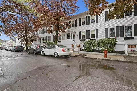 31 Olive St #31, Newburyport, MA 01950