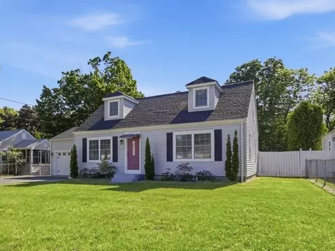 Exterior - 97 Maebeth St, Springfield, MA 01119 photo 1 of 7