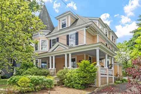 10 Stevens St, Methuen, MA 01844