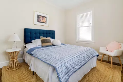 114 Davis Ave #2, Brookline, MA 02445 photo 17