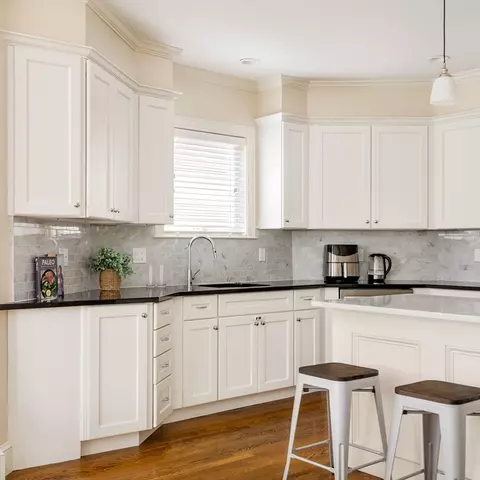 114 Davis Ave #2, Brookline, MA 02445 photo 6
