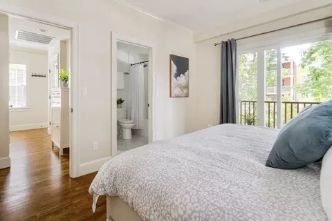 114 Davis Ave #2, Brookline, MA 02445 photo 8
