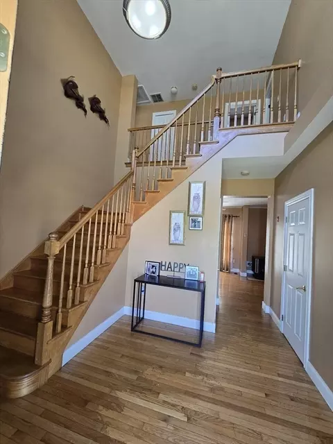 Entry Way - 4 Panarelli Way, Webster, MA 01570 photo 4 of 6