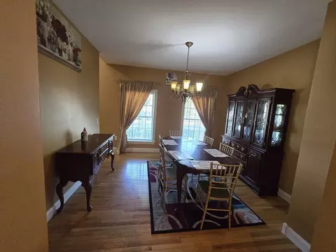 Dining - 4 Panarelli Way, Webster, MA 01570 photo 2 of 2