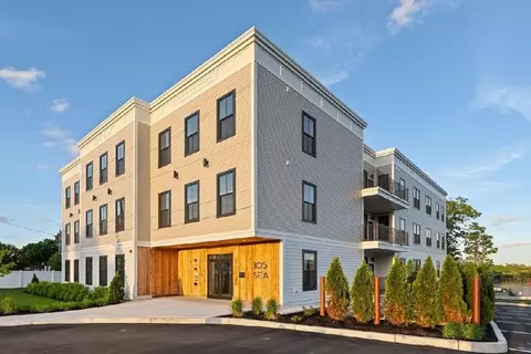 105 Sea St #101, Quincy, MA 02169