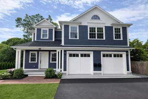 66 Pleasant St #2, Marblehead, MA 01945