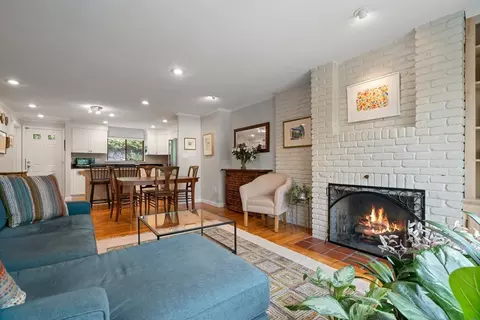 282 Mount Auburn #282, Watertown, MA 02472