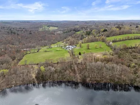 63 Uxbridge Rd, Sutton, MA 01590 photo 10