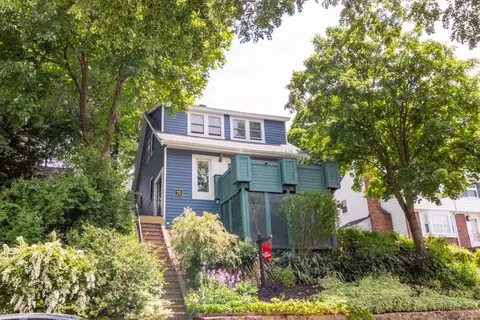 79 Redlands Rd, West Roxbury, MA 02132