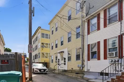 8 Cherry St, Lowell, MA 01852