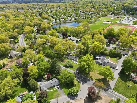 620 Roosevelt Ave, Springfield, MA 01118 photo 31