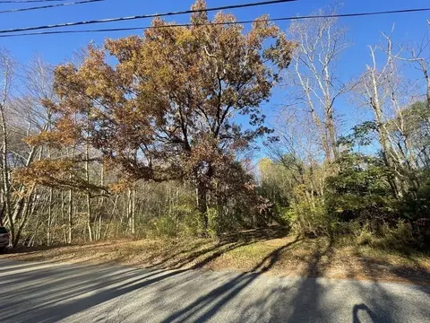 80 Barnett Rd, Sutton, MA 01590 photo 3