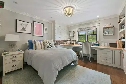 Bedroom - 22 Kent Rd, Barnstable, MA 02630 photo 4 of 6