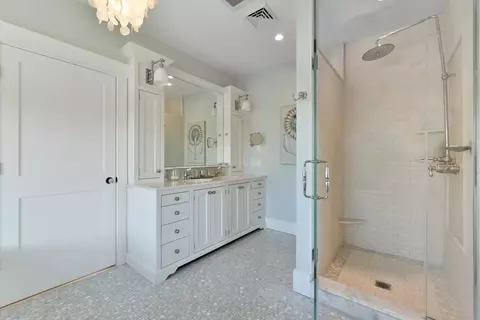 Bath - 22 Kent Rd, Barnstable, MA 02630 photo 1 of 3