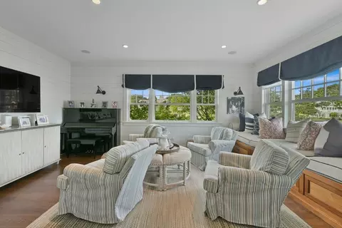 Living - 22 Kent Rd, Barnstable, MA 02630 photo 4 of 5