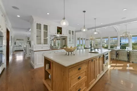 Kitchen - 22 Kent Rd, Barnstable, MA 02630 photo 4 of 4