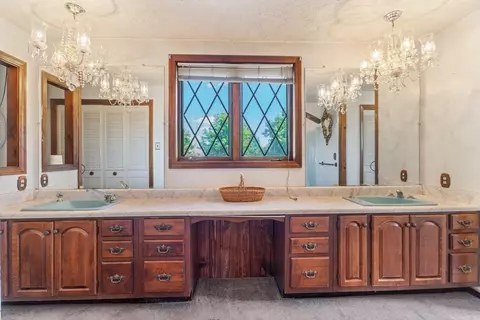 186 Eight Lots Rd, Sutton, MA 01590 photo 20