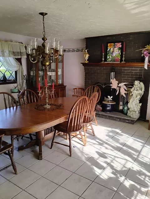 186 Eight Lots Rd, Sutton, MA 01590 photo 6