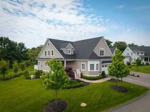 8 Pine Hill Rd #8, Wenham, MA 01984