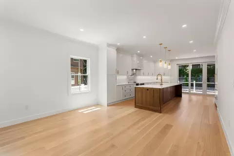 18 Naples Rd, Brookline, MA 02446 photo 8