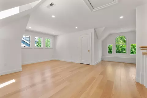 18 Naples Rd, Brookline, MA 02446 photo 28