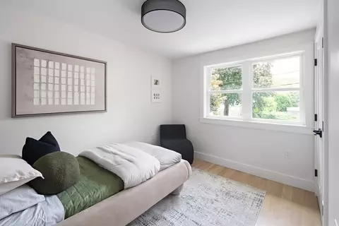 Bedroom - 10 Meredith Cir, Needham, MA 02492 photo 5 of 6