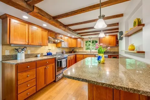 Kitchen - 38 Berkeley St, Reading, MA 01867 photo 2 of 4