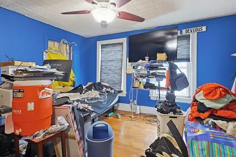 35 Oak St, Lowell, MA 01852 photo 17