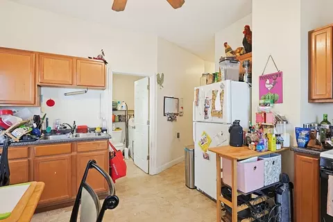35 Oak St, Lowell, MA 01852 photo 22