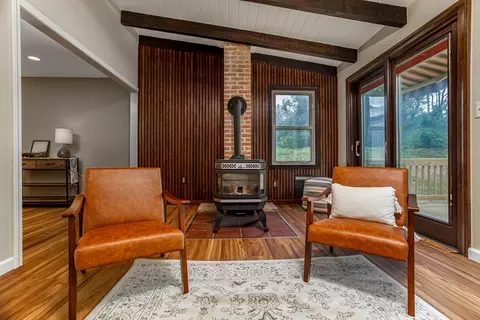 Living - 106 Marshall St, Athol, MA 01331 photo 2 of 5