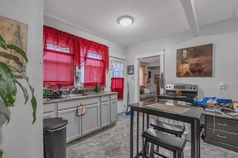 Kitchen - 15 Circuit Ave E, Worcester, MA 01603 photo 1 of 3