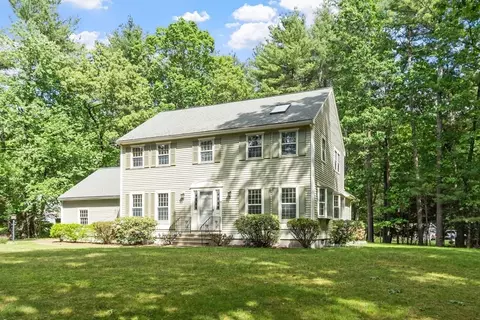 59 Old Lowell Rd, Westford, MA 01886