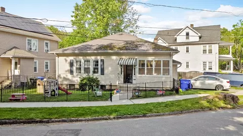 81 Eleanor Rd, Springfield, MA 01108