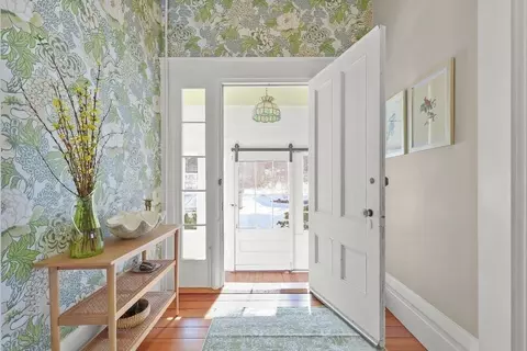 710 County Rd, Pocasset, MA 02559 photo 2