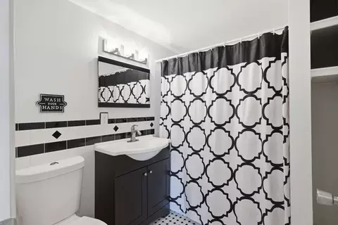 Bath - 31 Walnut St, Dedham, MA 02026 photo 1 of 2