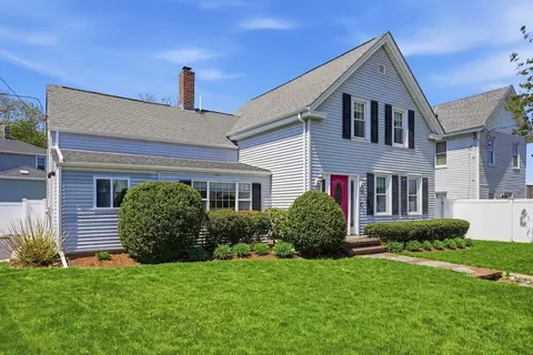 Exterior - 31 Walnut St, Dedham, MA 02026 photo 6 of 6
