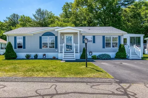 54 Georges Loop, Raynham, MA 02767