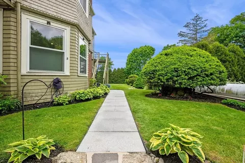Exterior - 10 Dalton #2, Gloucester, MA 01930 photo 4 of 5