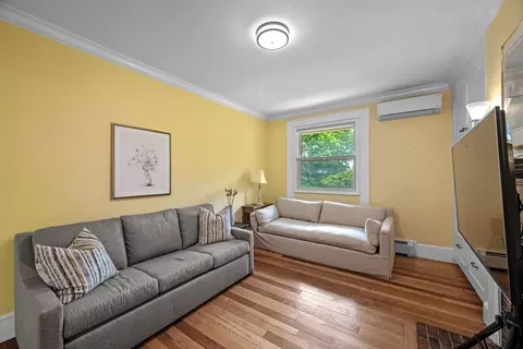Living - 10 Dalton #2, Gloucester, MA 01930 photo 5 of 6
